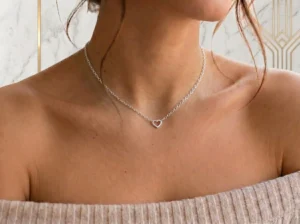 Choker Corações Vazados Lisos Branco - (RR60)