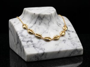 Choker Búzios Lisa Dourado - (RR58)